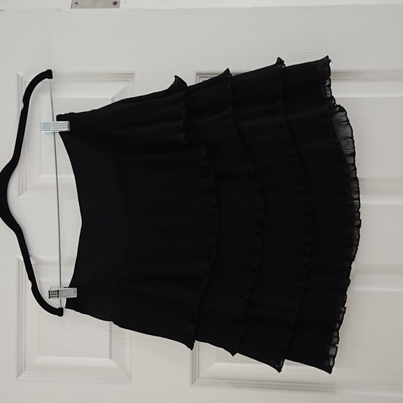ANN TAYLOR, LOFT. Skirt petite, black, size 2P - Picture 2 of 3